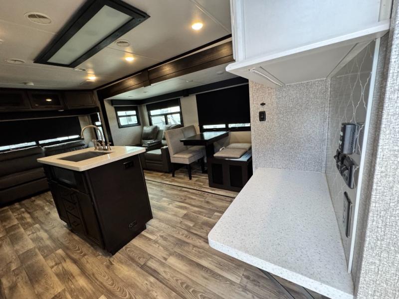 2022 Highland Ridge RV Open Range 323RLS photo 10