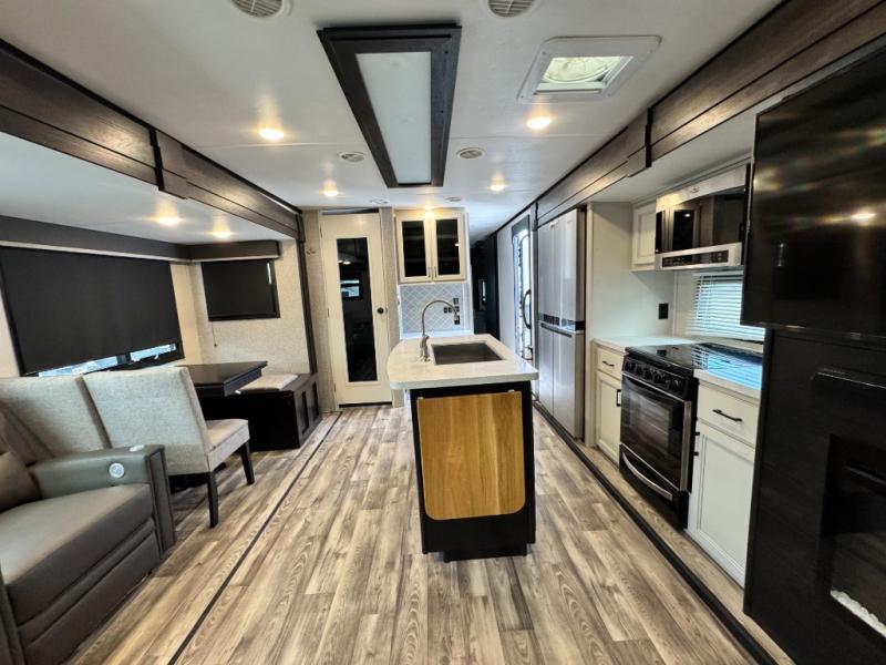 2022 Highland Ridge RV Open Range 323RLS photo 14