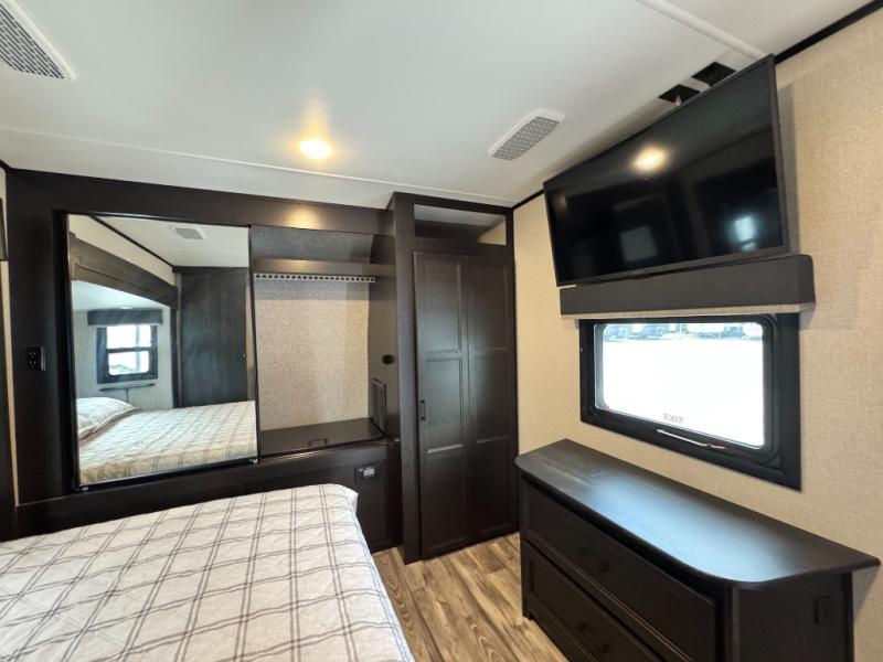 2022 Highland Ridge RV Open Range 323RLS photo 27