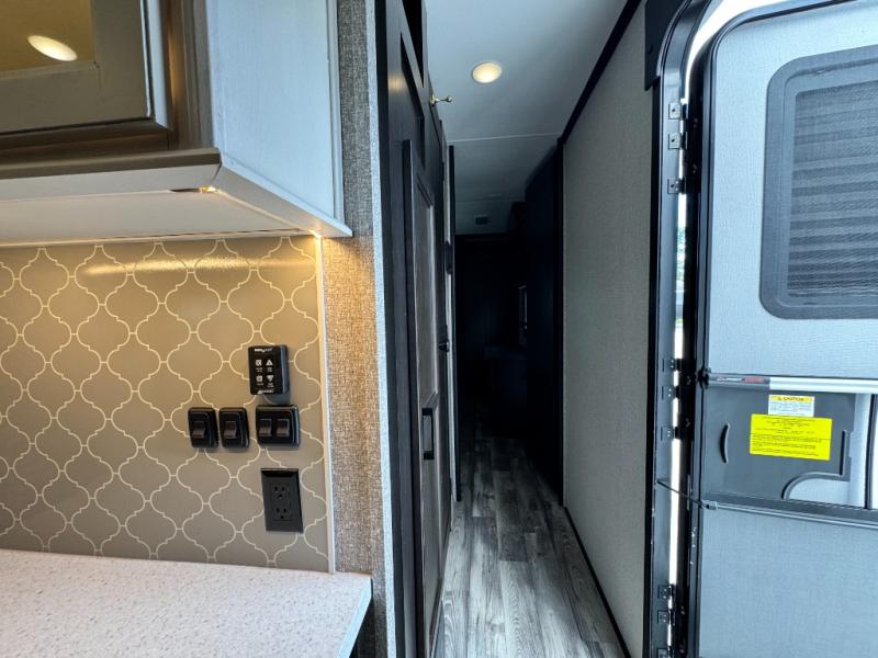 2022 Highland Ridge RV Open Range 323RLS photo 23