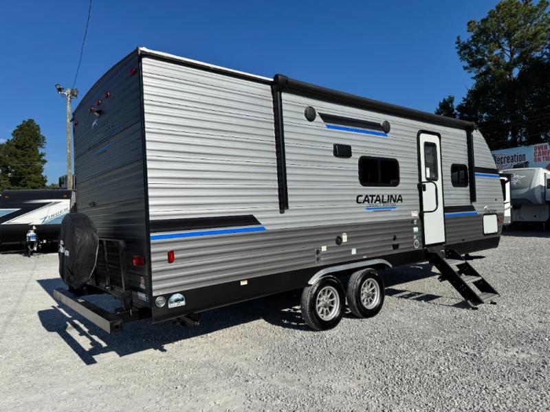 2023 Coachmen RV Catalina Legacy 243RBS photo 6