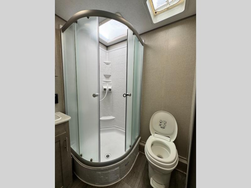 2023 Coachmen RV Catalina Legacy 243RBS photo 20