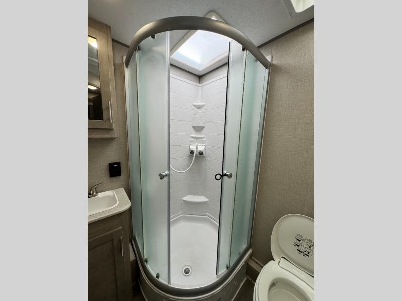 2023 Coachmen RV Catalina Legacy 243RBS photo 23