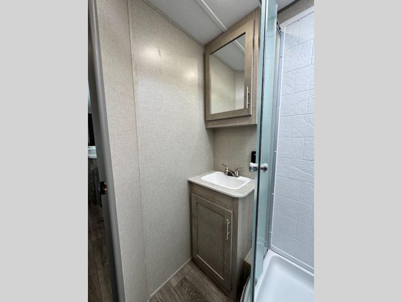 2023 Coachmen RV Catalina Legacy 243RBS photo 21