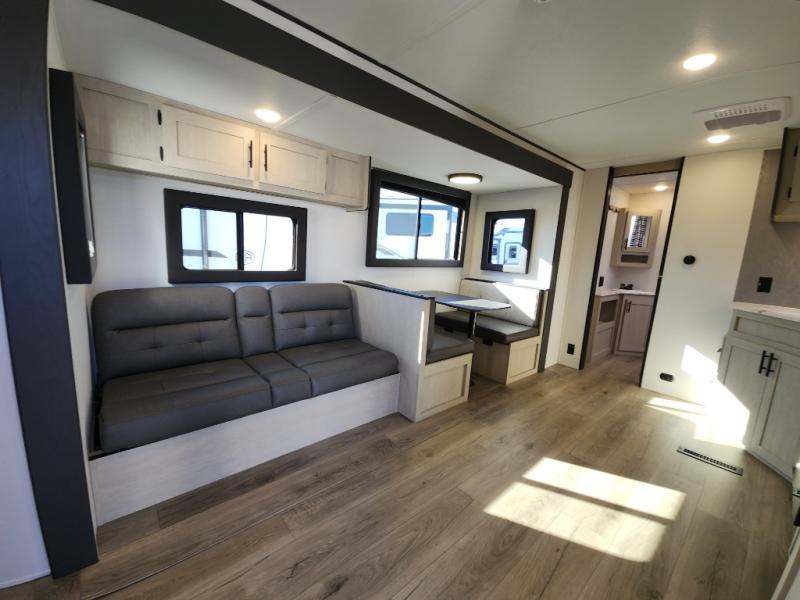 2026 Shasta RVs i-5 Edition 533BH photo 31