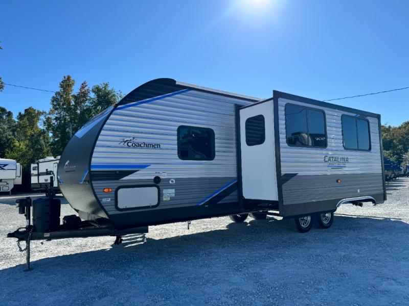2022 Coachmen RV Catalina Legacy 263BHSCK photo 2