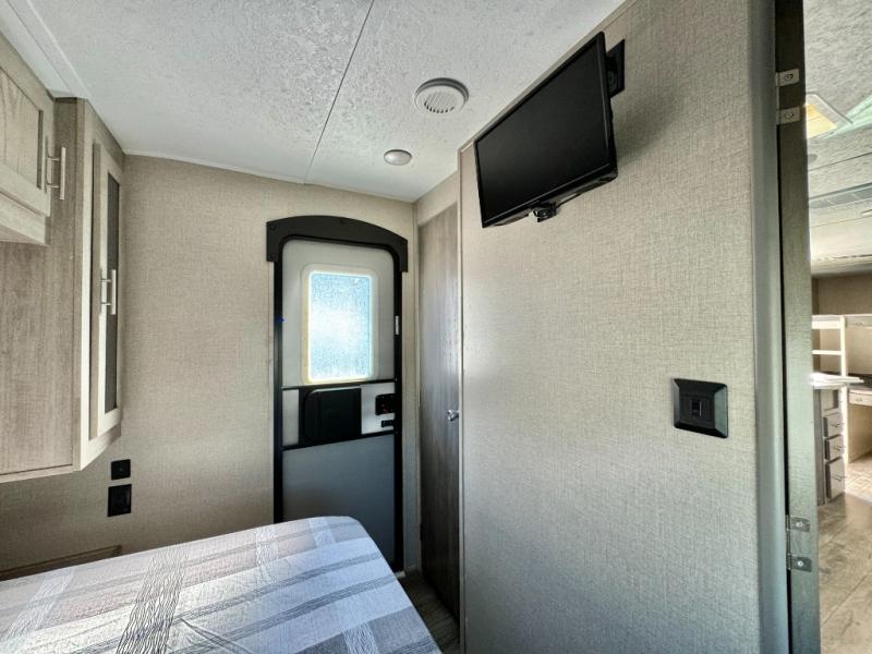 2022 Coachmen RV Catalina Legacy 263BHSCK photo 31