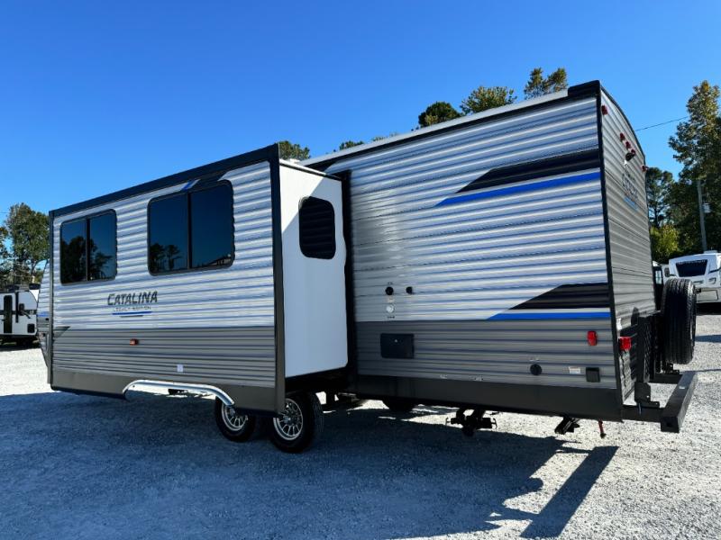 2022 Coachmen RV Catalina Legacy 263BHSCK photo 3