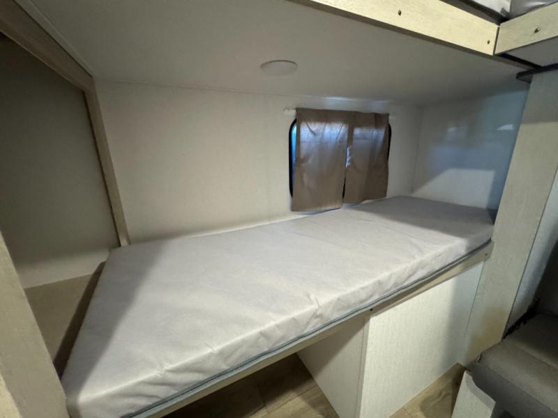 2026 Shasta RVs i-5 Edition 530BQB photo 19