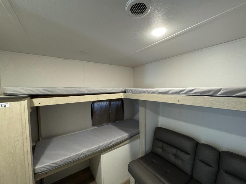2026 Shasta RVs i-5 Edition 530BQB photo 18
