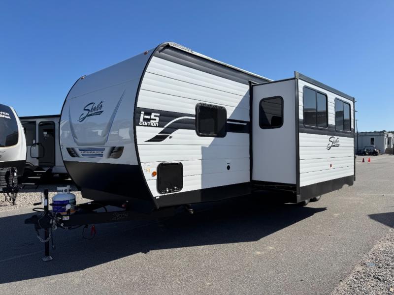 2026 Shasta RVs i-5 Edition 530BQB photo 2