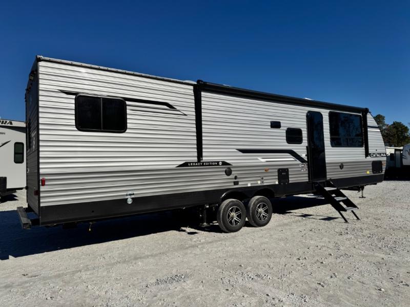 2026 Coachmen RV Catalina Legacy Edition 343BHTS 2 Queen Beds photo 6