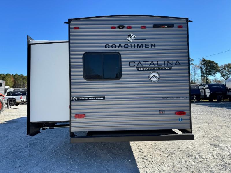 2026 Coachmen RV Catalina Legacy Edition 343BHTS 2 Queen Beds photo 5