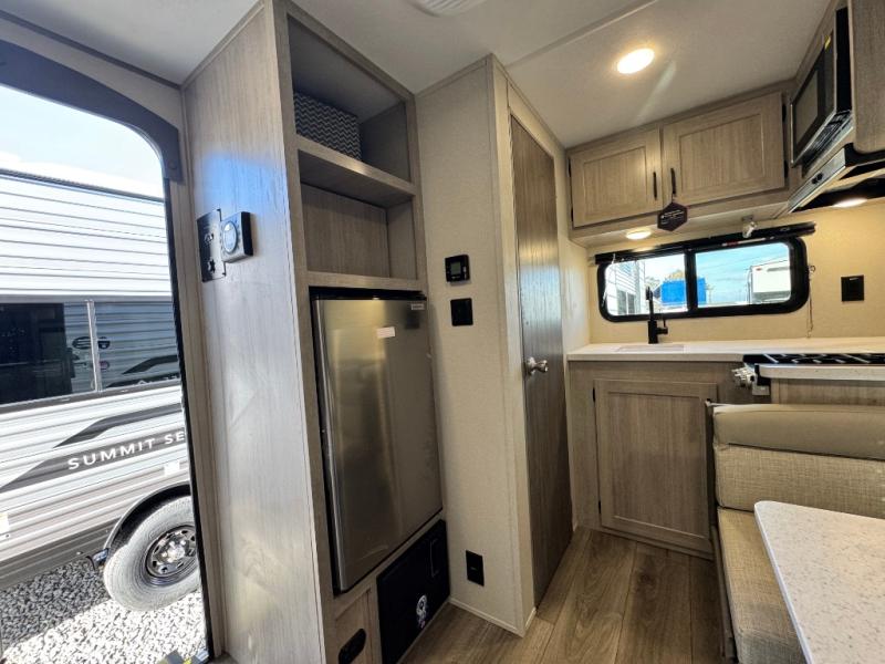 2026 Coachmen RV Catalina Summit Series 7 134RKX photo 9