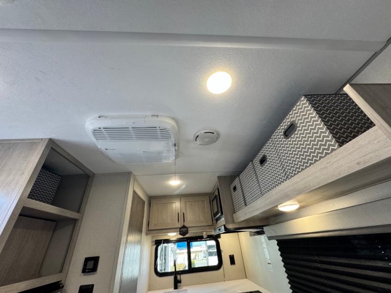 2026 Coachmen RV Catalina Summit Series 7 134RKX photo 16