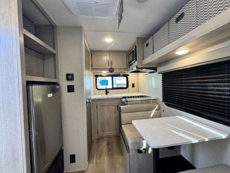 2026 Coachmen RV Catalina Summit Series 7 134RKX photo 14