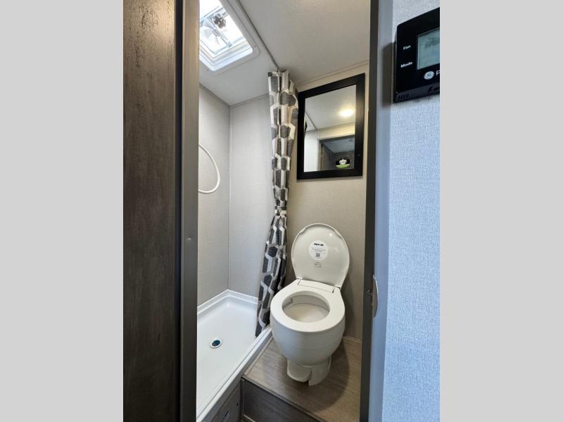 2026 Coachmen RV Catalina Summit Series 7 134RDX photo 14