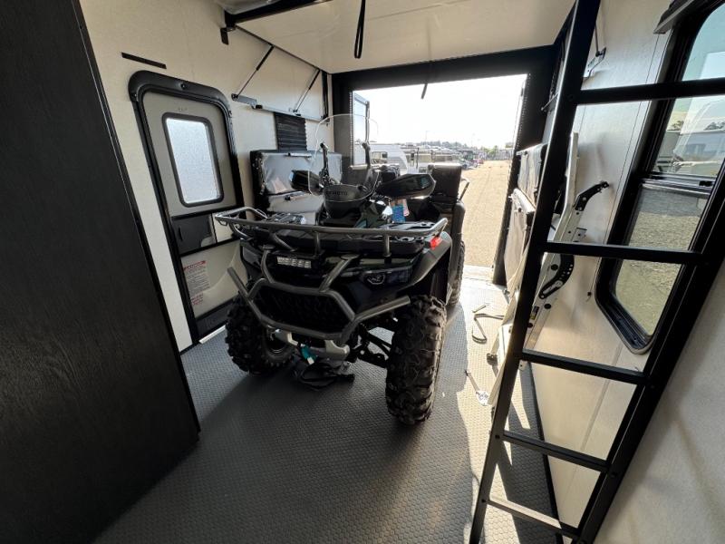2026 Dutchmen RV Voltage V-Series 3800 Toy Hauler photo 8