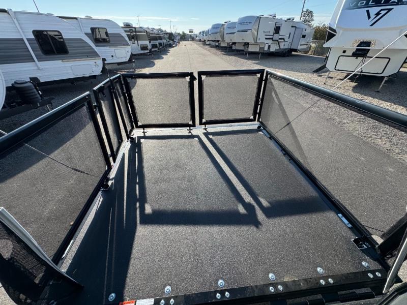 2026 Dutchmen RV Voltage V-Series 3800 Toy Hauler photo 18