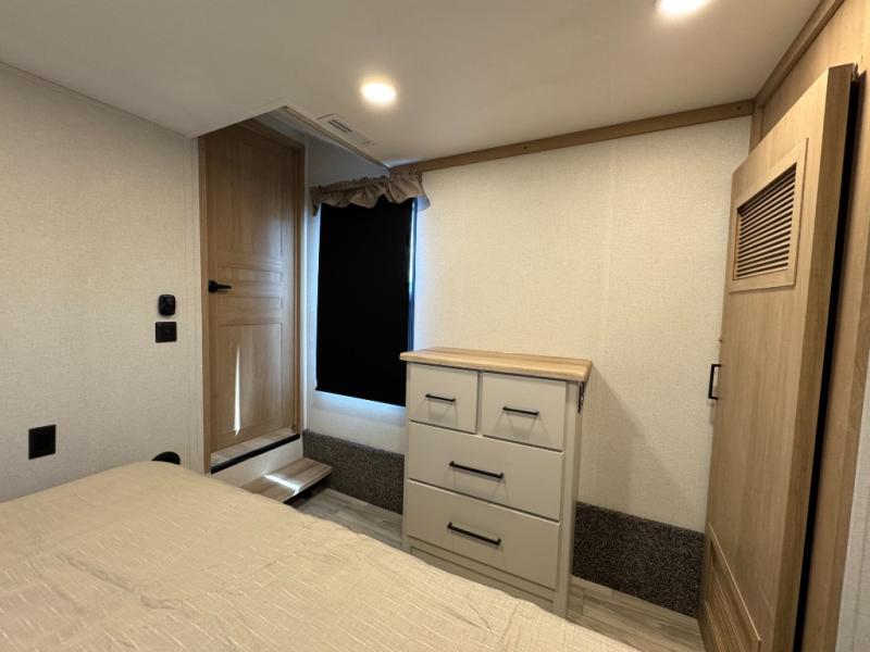 2026 Forest River RV Sierra 3990FL photo 26