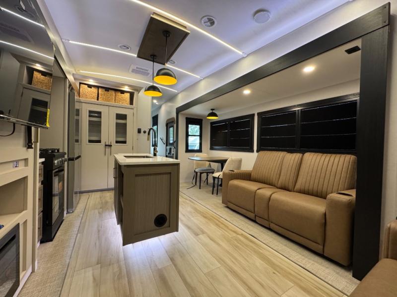 2026 Forest River RV Wildwood Heritage Glen 369BL photo 9