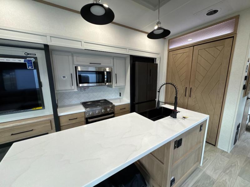 2025 Forest River RV Sierra 3900HBLR photo 21