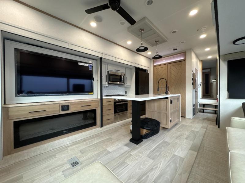 2025 Forest River RV Sierra 3900HBLR photo 20