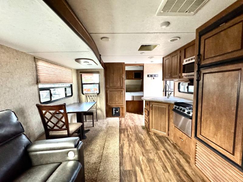 2017 Forest River RV Wildcat 251RBQ photo 11