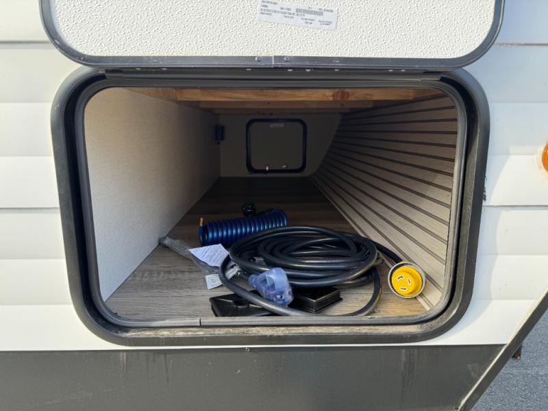 2026 Shasta RVs i-5 Edition 521CK photo 18