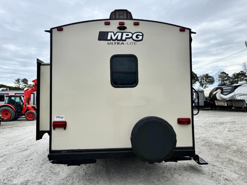 2018 Cruiser MPG 2120RB photo 5