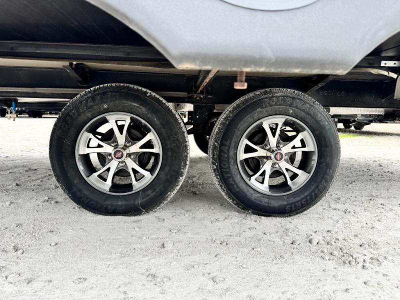 2018 Cruiser MPG 2120RB photo 31